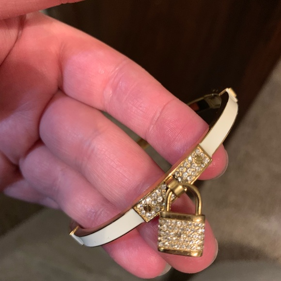 Michael Kors bracelet white and gold diamond lock - Picture 5 of 5